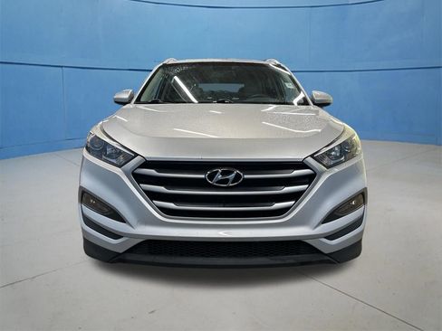 Used 2017 Hyundai Tucson SE image 4