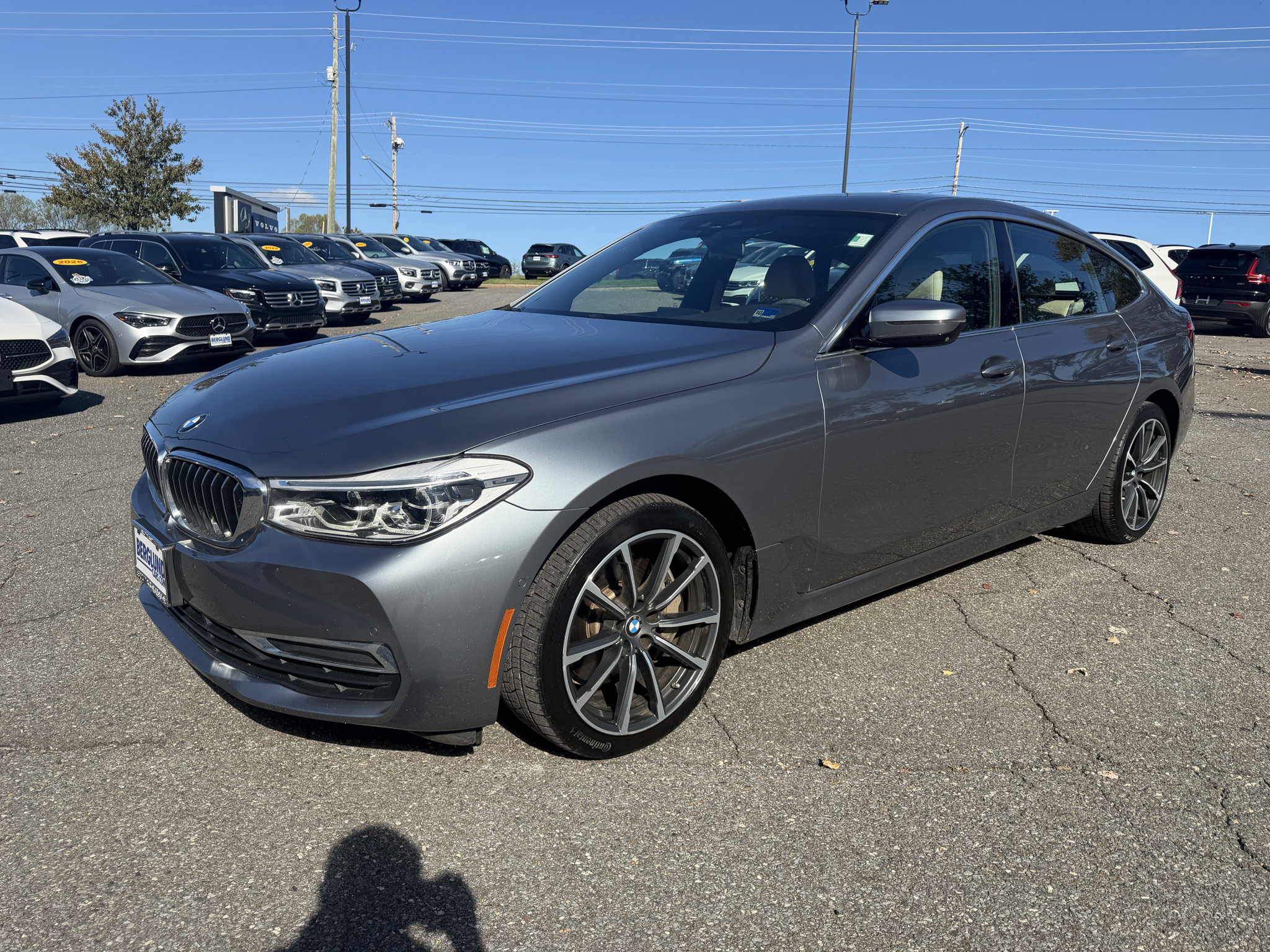 Used 2019 BMW 640i Gran Turismo xDrive w/ Parking Assistance Package AWD/4WD image 8