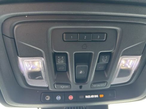 Used 2023 GMC Sierra 1500 AT4 w/ AT4 Premium Package image 33