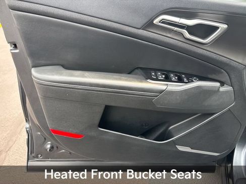 Used 2024 Kia Sportage EX AWD/4WD image 13