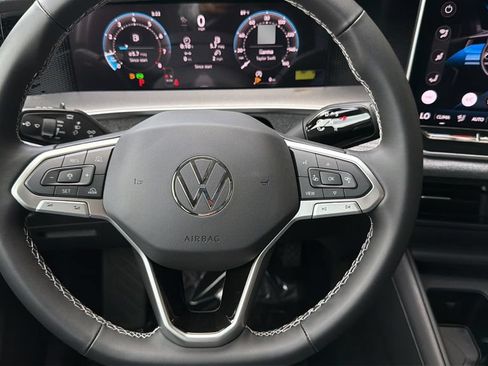New 2026 Volkswagen Tiguan S FWD image 14