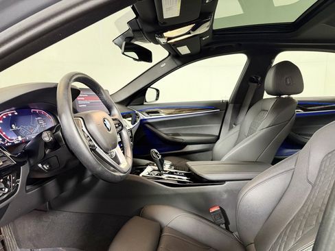 Used 2023 BMW 530i xDrive w/ Convenience Package image 14
