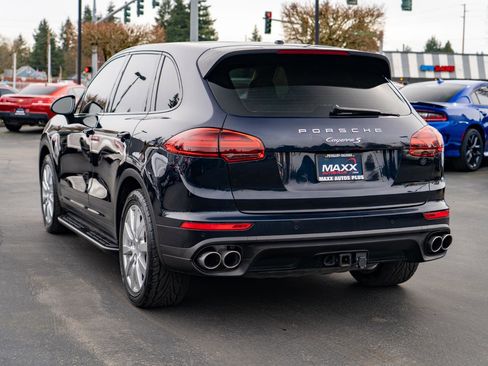 Used 2015 Porsche Cayenne S w/ Premium Plus Package AWD/4WD image 13