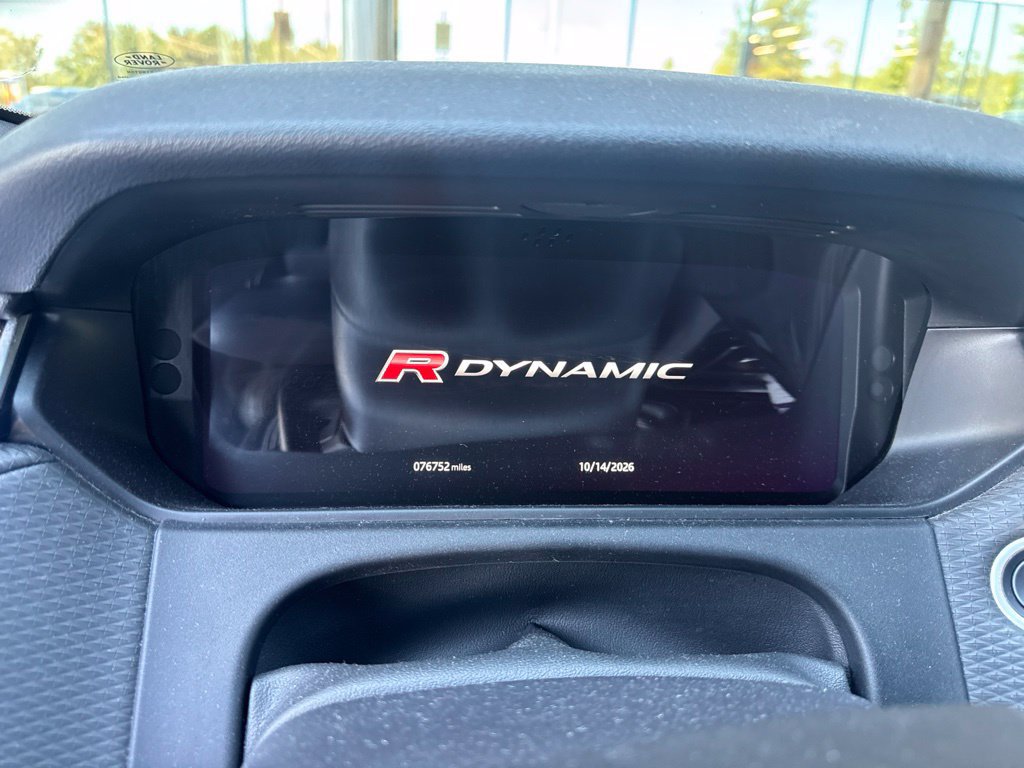Used 2019 Land Rover Range Rover Velar R-Dynamic SE AWD/4WD image 9