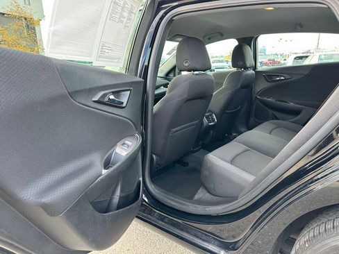 Used 2022 Chevrolet Malibu LT image 15