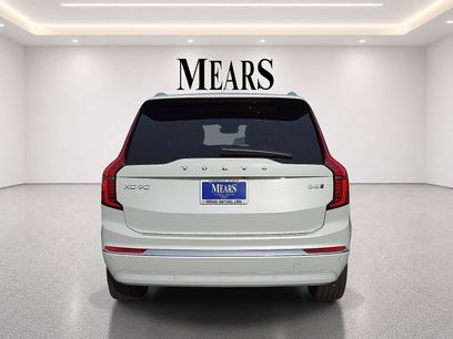 New 2026 Volvo XC90 B6 Plus w/ Protection Package Premier