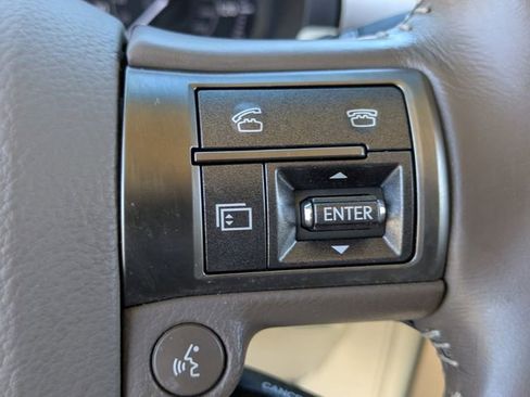 Used 2016 Lexus GX 460 w/ Premium Package image 31