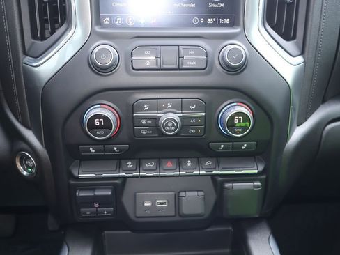 Used 2022 Chevrolet Silverado 1500 LT Trail Boss w/ Convenience Package II image 23