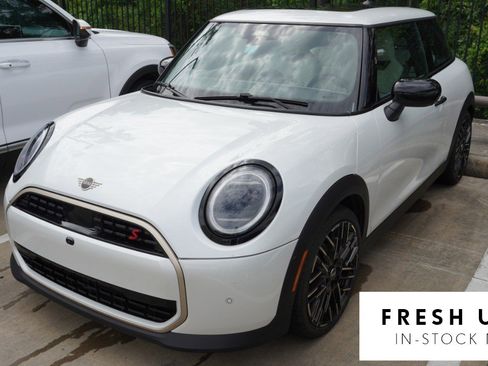 Used 2025 MINI Cooper S FWD image 1