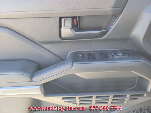 Certified 2025 Toyota Tacoma SR5 image 17