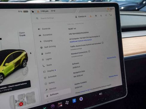 Used 2023 Tesla Model Y AWD image 23