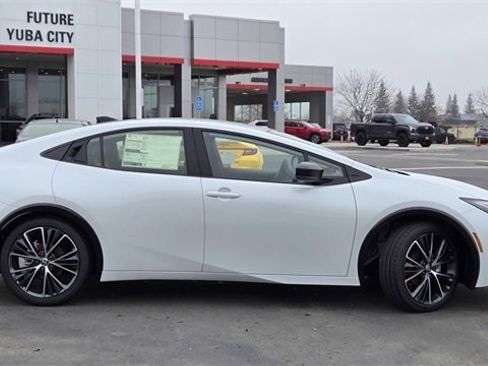 New 2026 Toyota Prius Limited image 4