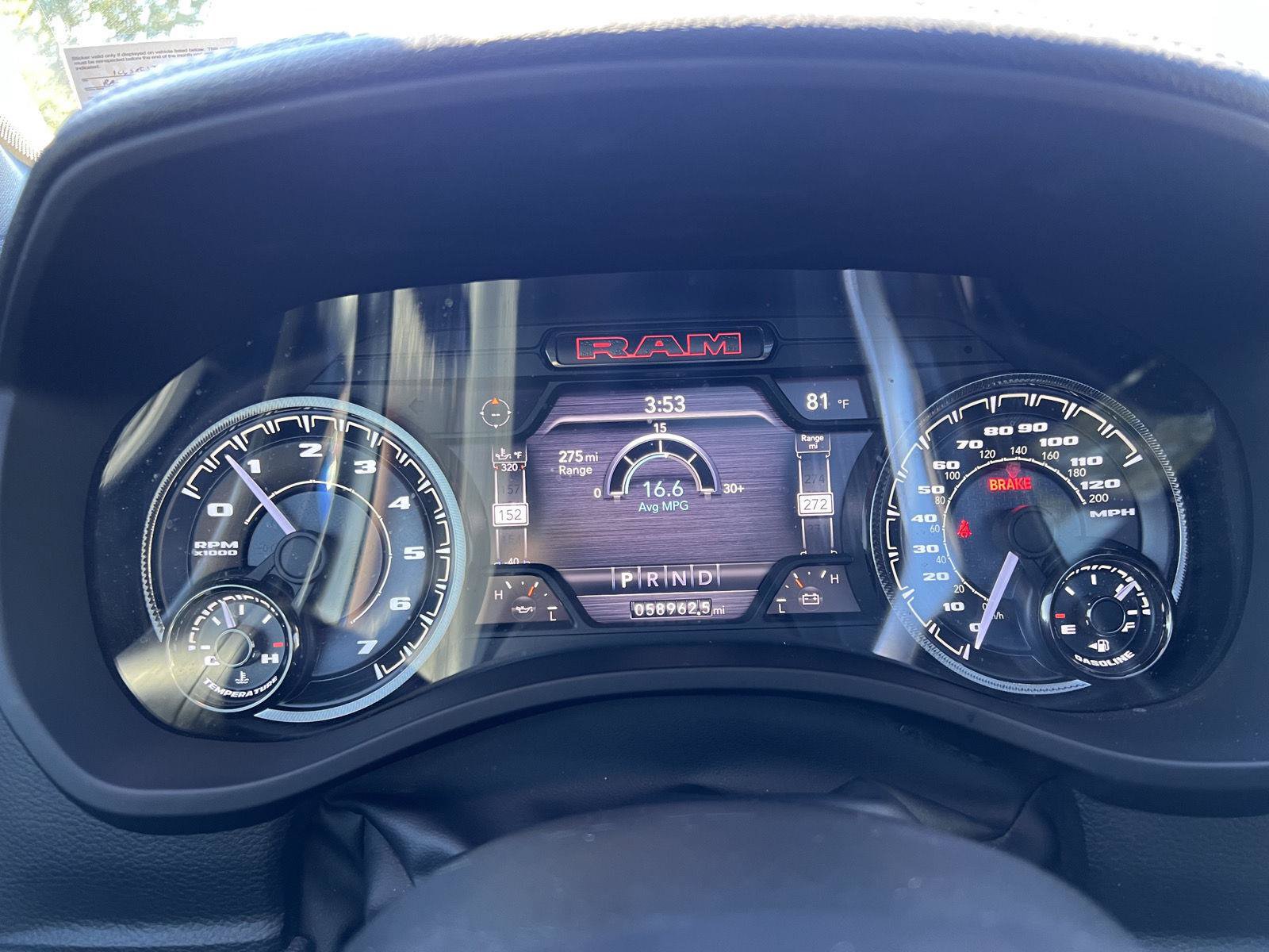 Used 2022 RAM 1500 Laramie AWD/4WD image 19