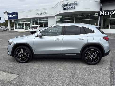 New 2026 Mercedes-Benz GLA 250 image 2