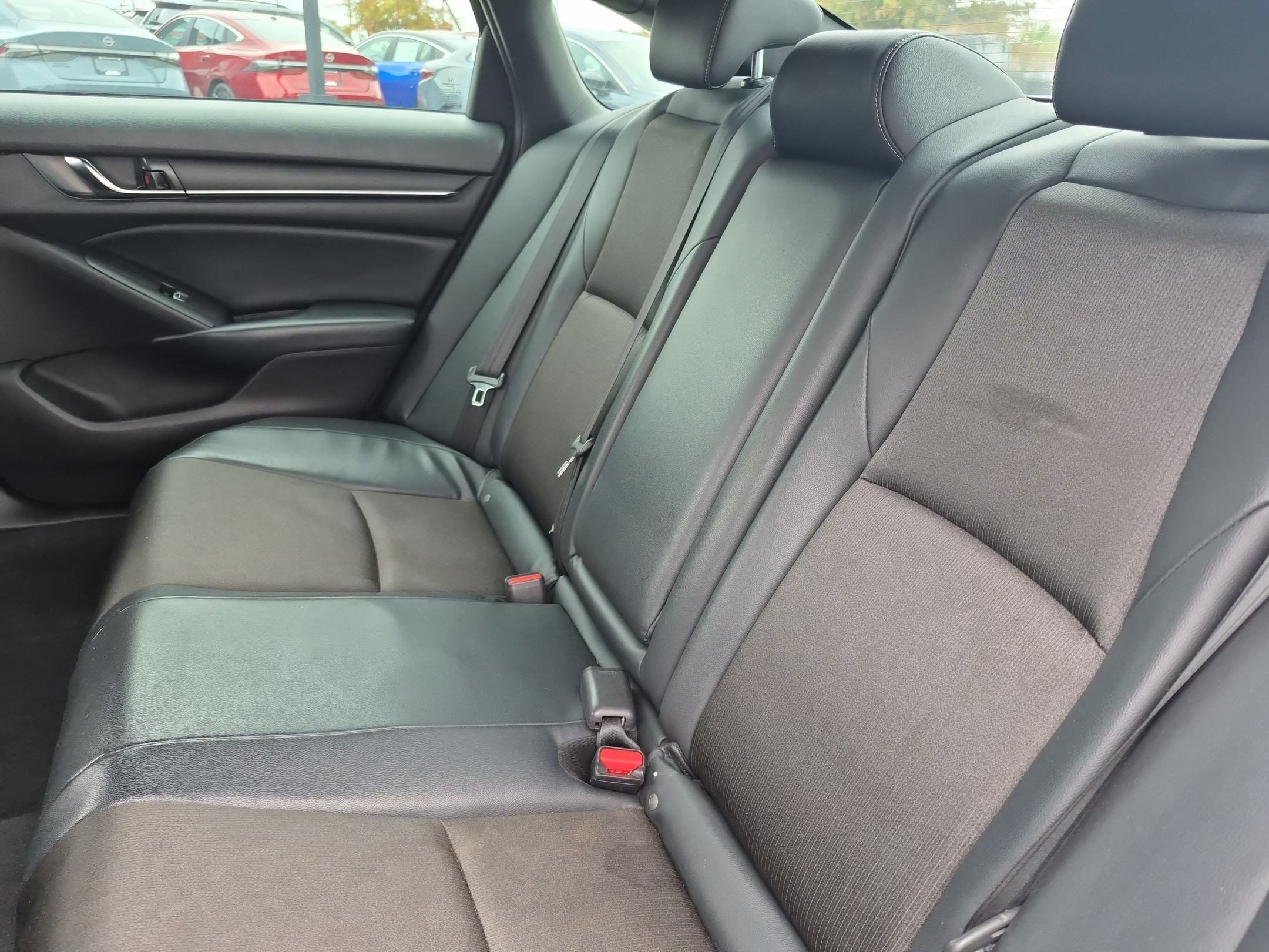 Used 2018 Honda Accord Sport image 27