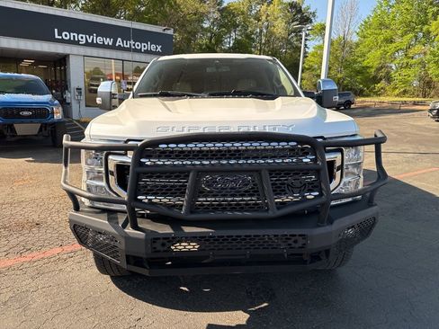 Used 2022 Ford F250 Lariat w/ Lariat Ultimate Package AWD/4WD image 3