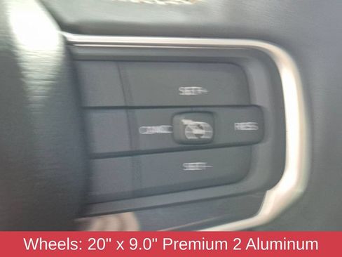 Used 2024 Jeep Wagoneer 4WD w/ Premium Group I image 18