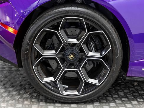 Used 2024 Lamborghini Huracan Tecnica RWD image 44