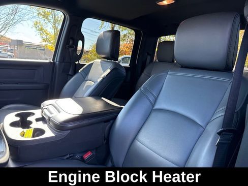 Used 2023 RAM 3500 Tradesman w/ Chrome Appearance Group image 18