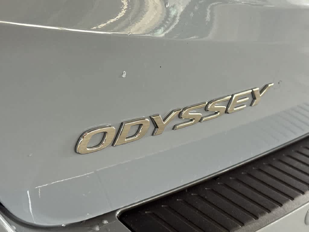 Certified 2025 Honda Odyssey Touring image 11