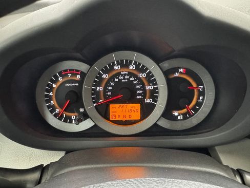 Used 2010 Toyota RAV4 4WD image 18