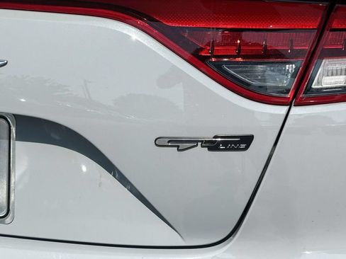 Used 2022 Kia Stinger GT-Line w/ Sun & Sound Package RWD image 11