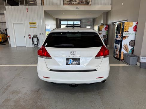 Used 2009 Toyota Venza AWD image 6