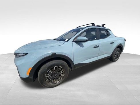 Used 2023 Hyundai Santa Cruz SEL w/ Activity Package image 2