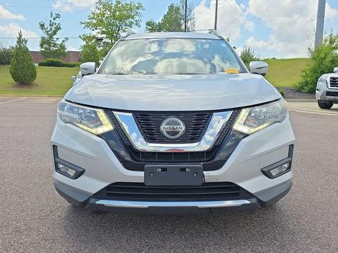 Used 2019 Nissan Rogue SL AWD/4WD image 8