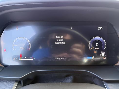 Used 2022 Jeep Grand Cherokee Overland w/ MOPAR Finishing Package AWD/4WD image 29
