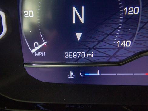 Used 2023 GMC Yukon Denali w/ Denali Reserve Package image 25