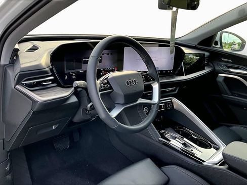 New 2026 Audi Q5 Premium Plus AWD/4WD image 8