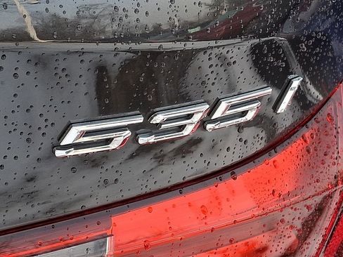 Used 2017 BMW 535i Gran Turismo xDrive image 29