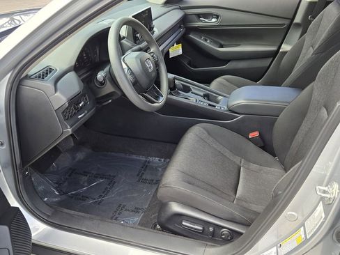 Certified 2024 Honda Accord EX image 10
