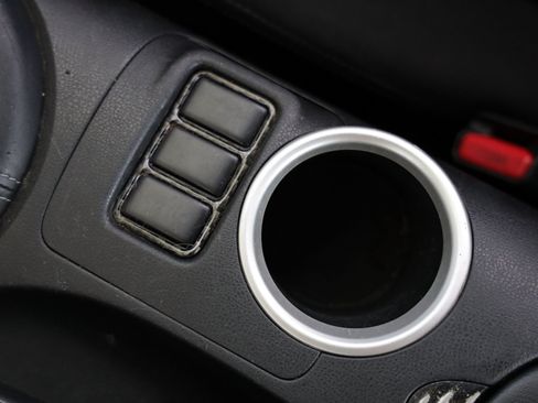 Used 2012 Nissan 370Z Coupe RWD image 32