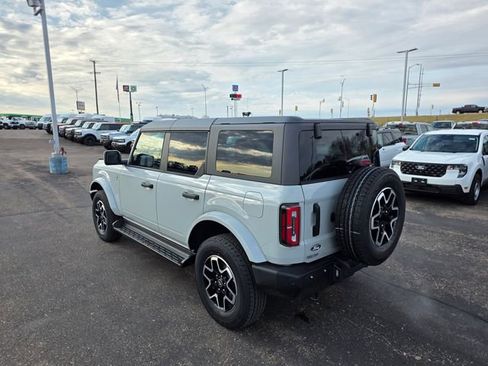 New 2026 Ford Bronco Outer Banks AWD/4WD image 5