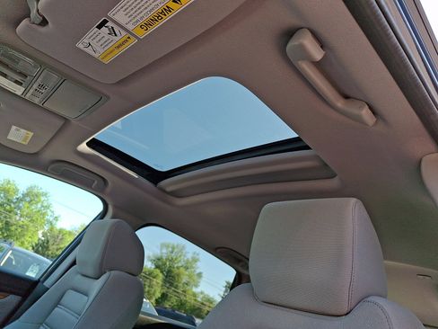 Used 2019 Honda CR-V EX image 15