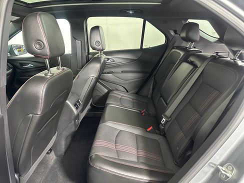 Used 2023 Chevrolet Equinox RS w/ LPO, Floor Liner Package AWD/4WD image 27