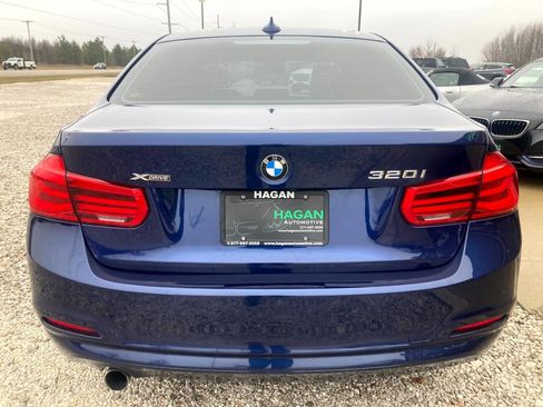 Used 2017 BMW 320i xDrive Sedan image 9