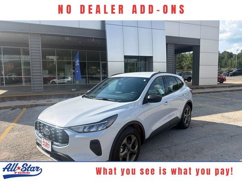 Used 2025 Ford Escape ST-Line FWD image 1