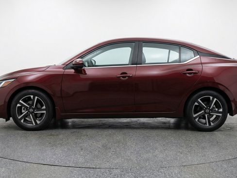 Used 2025 Nissan Sentra SV FWD image 5