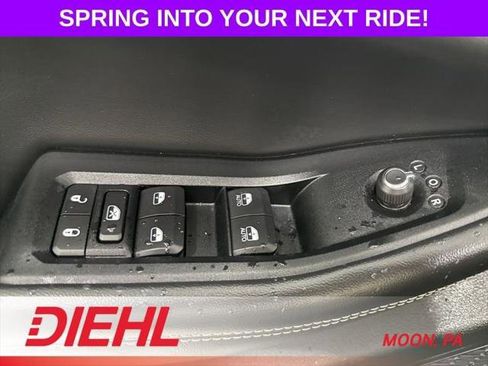 Certified 2023 Jeep Grand Cherokee L Limited w/ Black Appearance Package AWD/4WD image 26