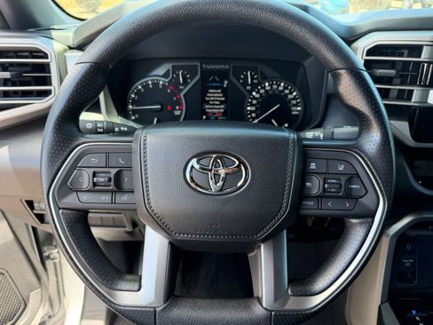 Used 2026 Toyota Tundra SR5 w/ SR5 Convenience Package AWD/4WD image 20