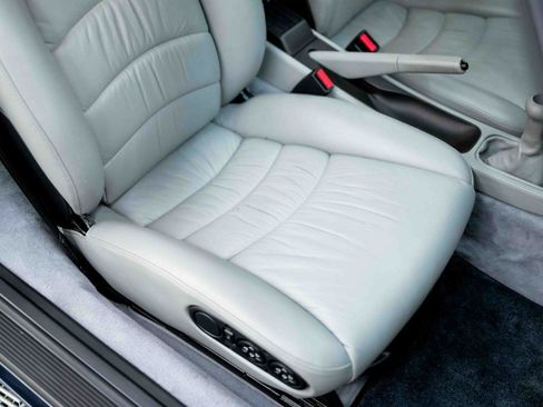 Used 1995 Porsche 911 GT3 RS image 52