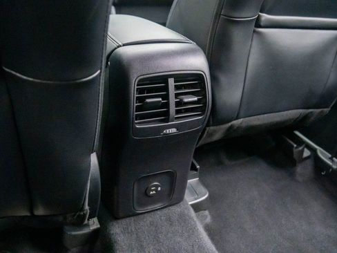 Used 2021 Ford Escape SEL w/ Technology Package image 17