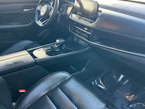 Certified 2023 Nissan Rogue SL w/ SL Premium Package image 19