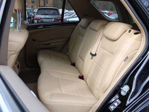 Used 2011 Mercedes-Benz ML 350 4MATIC w/ Premium 1 Pkg image 27