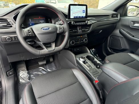 New 2026 Ford Escape ST-Line image 17