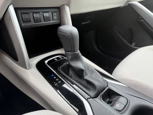 Certified 2025 Toyota Corolla Cross L FWD image 24