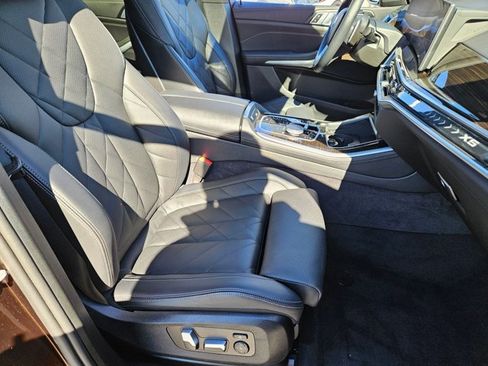 Certified 2025 BMW X5 xDrive40i w/ Parking Assistance Package image 20